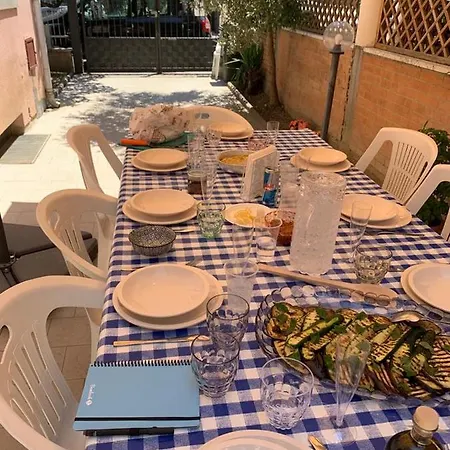 Adults Only Beachhouse Zona Corfu Nocleg ze śniadaniem 4*