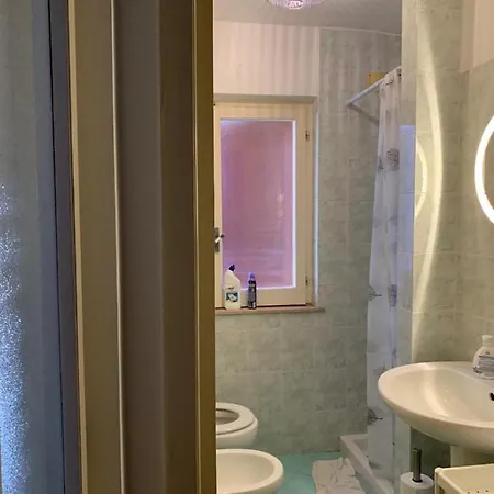 Adults Only Beachhouse Zona Corfu * Пинето