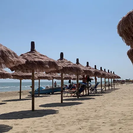 Adults Only Beachhouse Zona Corfu Pineto