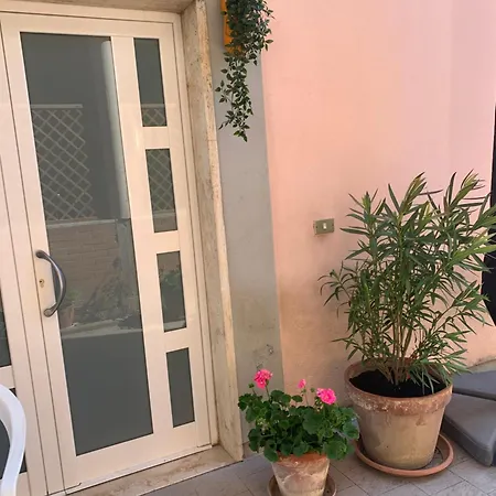 Adults Only Beachhouse Zona Corfu Пинето