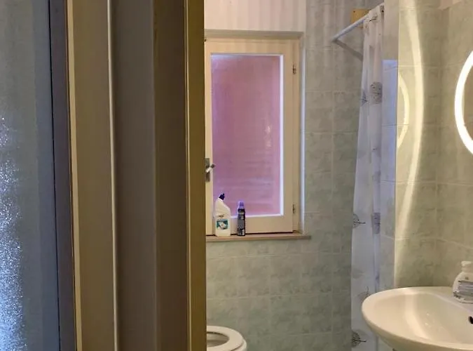 Adults Only Beachhouse Zona Corfu 4* Pineto