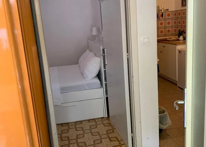 Adults Only Beachhouse Zona Corfu Bed & Breakfast