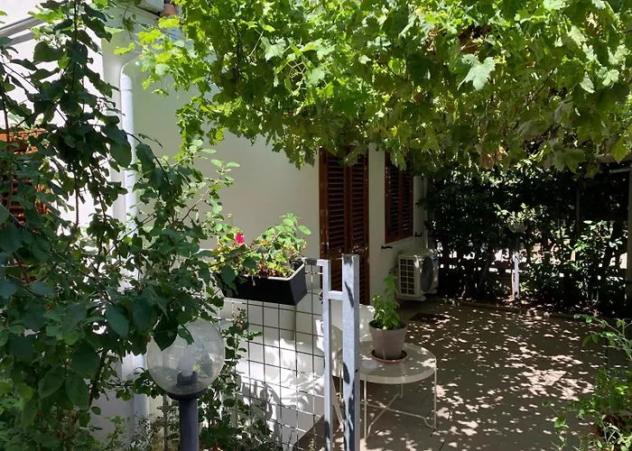 Adults Only Beachhouse Zona Corfu Pineto