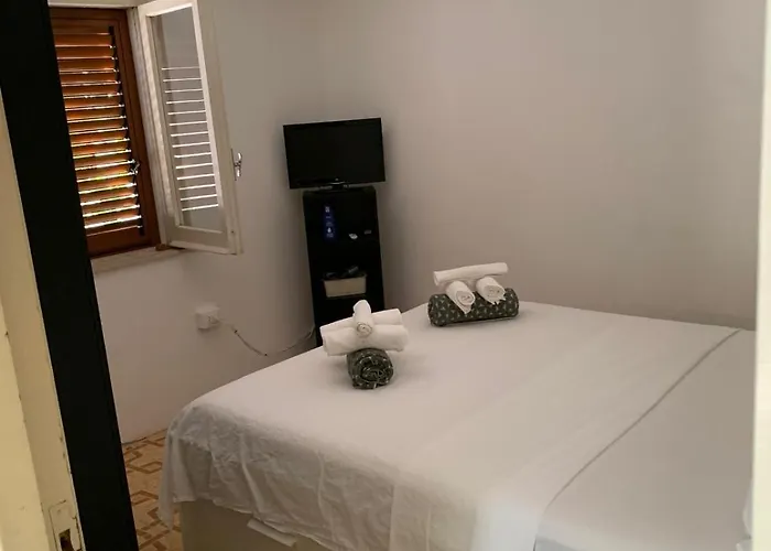 Adults Only Beachhouse Zona Corfu Bed & Breakfast 4*